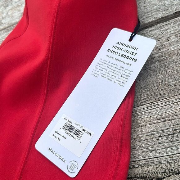 ALO YOGA AIRBRUSH High-Waist Enso Legging classic Red size XS NWT - Picture 3 of 6
